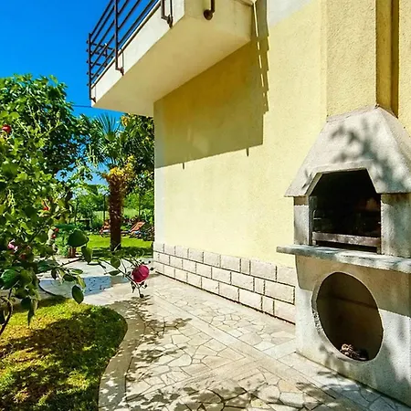 Adorata 1 * Labin (Istria)